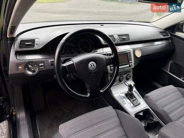 Чорний Фольксваген Пассат, об'ємом двигуна 2 л та пробігом 265 тис. км за 5400 $, фото 30 на Automoto.ua