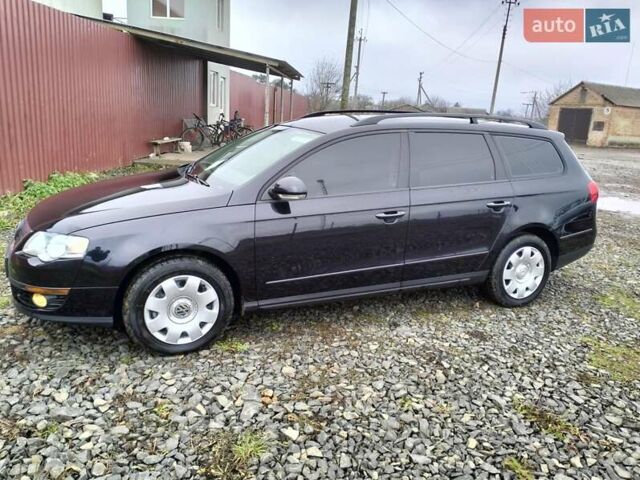 Черный Фольксваген Пассат, объемом двигателя 1.6 л и пробегом 290 тыс. км за 7000 $, фото 5 на Automoto.ua