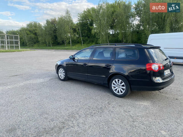 Черный Фольксваген Пассат, объемом двигателя 2 л и пробегом 241 тыс. км за 6000 $, фото 1 на Automoto.ua