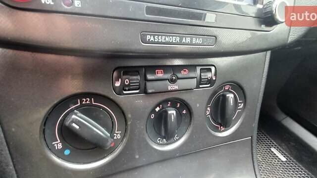 Черный Фольксваген Пассат, объемом двигателя 1.9 л и пробегом 330 тыс. км за 5800 $, фото 1 на Automoto.ua