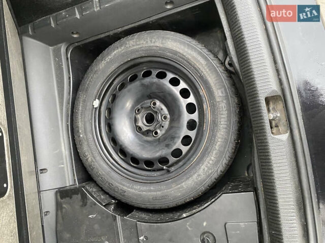 Фольксваген Пассат 2006 в Костополе на Automoto.ua Черный Фольксваген Пассат, объемом двигателя 2 л и пробегом 405 тыс. км за 2650 $, фото 14 на Automoto.ua