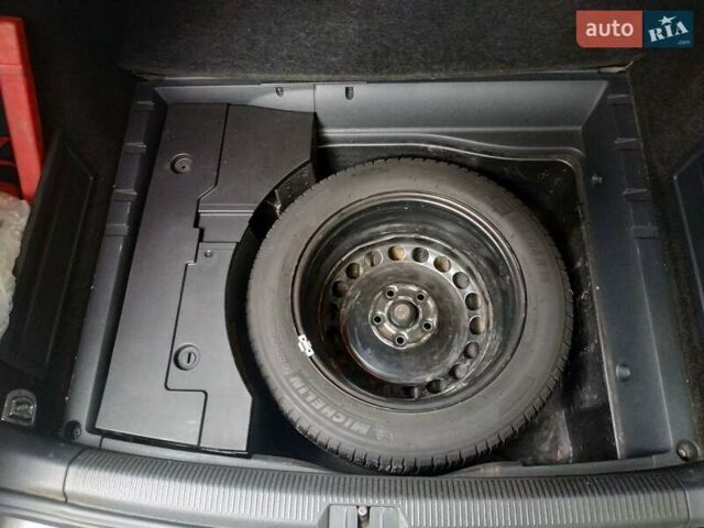 Черный Фольксваген Пассат, объемом двигателя 1.98 л и пробегом 340 тыс. км за 6500 $, фото 5 на Automoto.ua