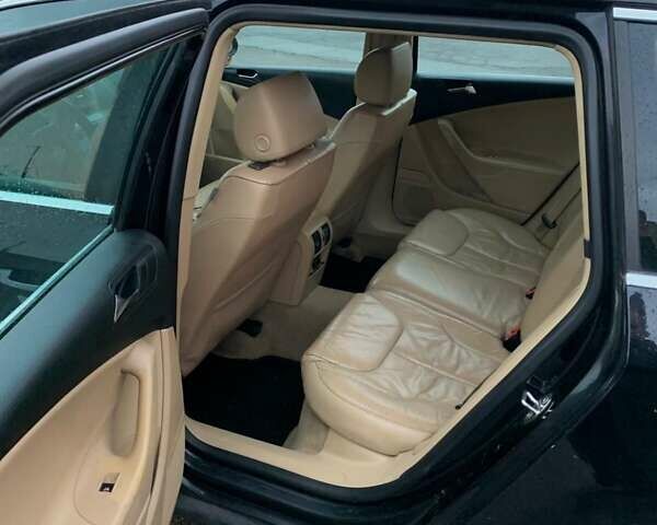 Фольксваген Пассат 2006 в Киеве на Automoto.ua Черный Фольксваген Пассат, объемом двигателя 2 л и пробегом 340 тыс. км за 2900 $, фото 4 на Automoto.ua