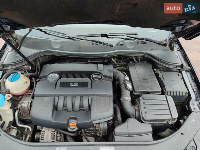 Черный Фольксваген Пассат, объемом двигателя 1.6 л и пробегом 243 тыс. км за 6699 $, фото 71 на Automoto.ua