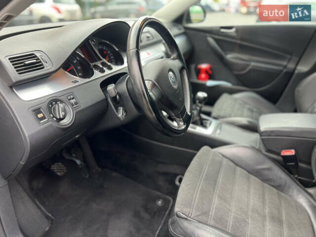 Чорний Фольксваген Пассат, об'ємом двигуна 1.6 л та пробігом 180 тис. км за 5500 $, фото 17 на Automoto.ua