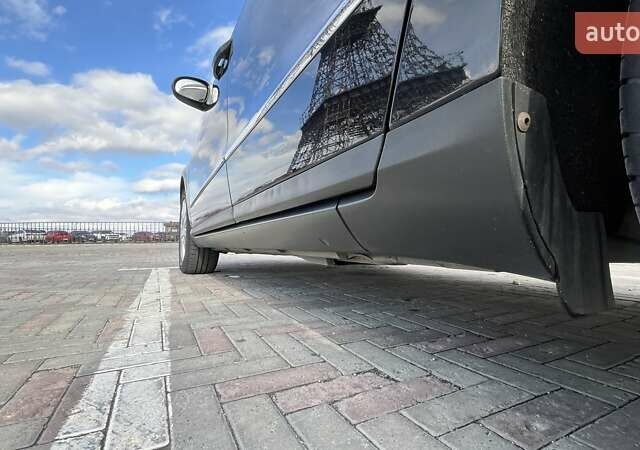 Фольксваген Пассат 2006 в Харькове на Automoto.ua Черный Фольксваген Пассат, объемом двигателя 1.6 л и пробегом 220 тыс. км за 6000 $, фото 16 на Automoto.ua