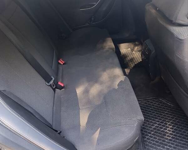 Черный Фольксваген Пассат, объемом двигателя 1.97 л и пробегом 375 тыс. км за 5500 $, фото 8 на Automoto.ua