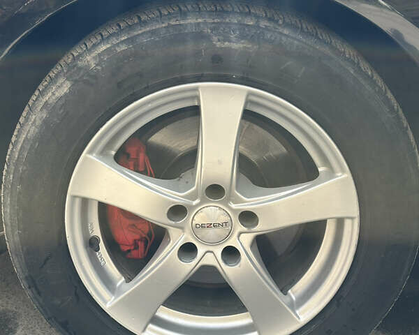 Чорний Фольксваген Пассат, об'ємом двигуна 1.97 л та пробігом 276 тис. км за 6550 $, фото 28 на Automoto.ua