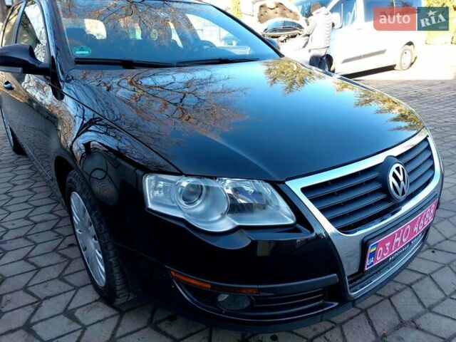 Чорний Фольксваген Пассат, об'ємом двигуна 1.6 л та пробігом 253 тис. км за 5950 $, фото 11 на Automoto.ua