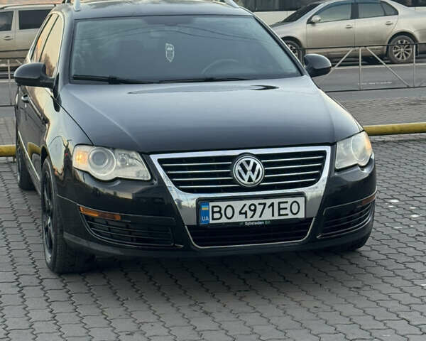 Чорний Фольксваген Пассат, об'ємом двигуна 2 л та пробігом 195 тис. км за 6450 $, фото 49 на Automoto.ua