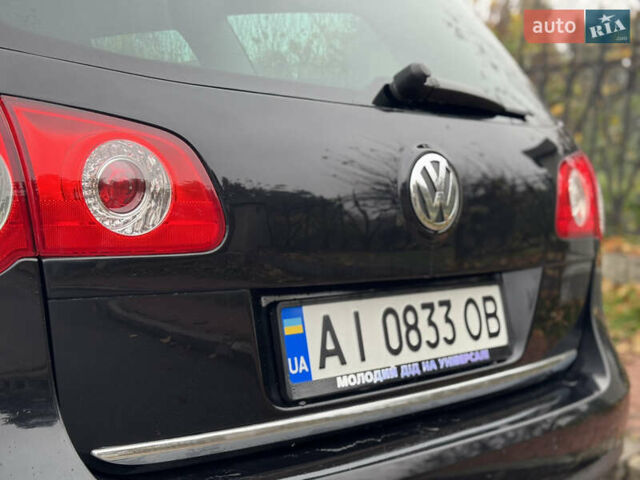 Черный Фольксваген Пассат, объемом двигателя 1.9 л и пробегом 438 тыс. км за 5950 $, фото 22 на Automoto.ua