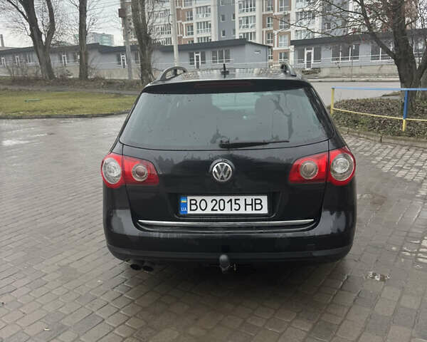 Черный Фольксваген Пассат, объемом двигателя 1.97 л и пробегом 300 тыс. км за 5600 $, фото 6 на Automoto.ua