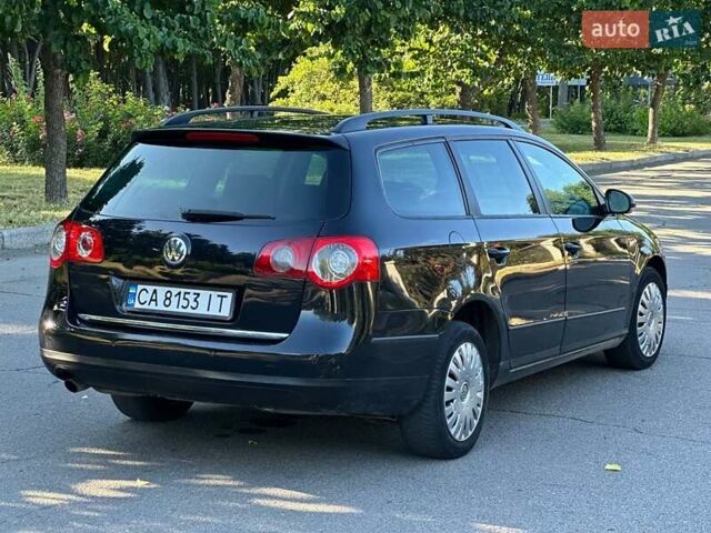 Черный Фольксваген Пассат, объемом двигателя 1.6 л и пробегом 270 тыс. км за 5200 $, фото 13 на Automoto.ua