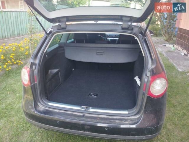 Черный Фольксваген Пассат, объемом двигателя 2 л и пробегом 370 тыс. км за 6700 $, фото 21 на Automoto.ua