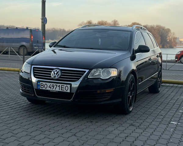 Чорний Фольксваген Пассат, об'ємом двигуна 2 л та пробігом 195 тис. км за 6450 $, фото 55 на Automoto.ua