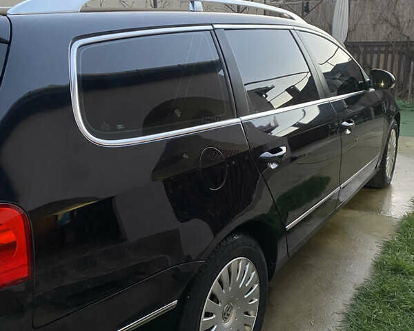 Черный Фольксваген Пассат, объемом двигателя 1.97 л и пробегом 342 тыс. км за 6500 $, фото 4 на Automoto.ua