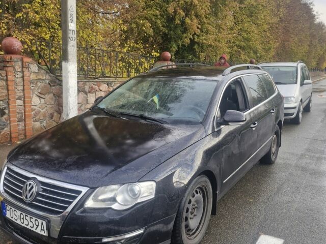 Черный Фольксваген Пассат, объемом двигателя 2 л и пробегом 321 тыс. км за 1400 $, фото 6 на Automoto.ua