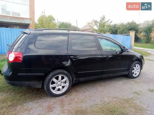 Черный Фольксваген Пассат, объемом двигателя 1.6 л и пробегом 250 тыс. км за 6200 $, фото 5 на Automoto.ua