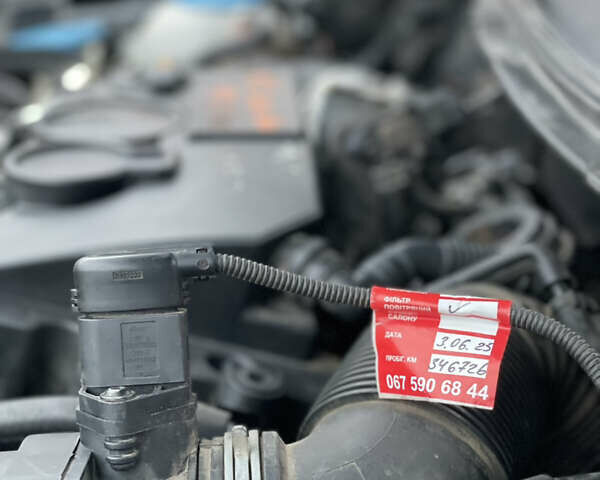 Черный Фольксваген Пассат, объемом двигателя 1.97 л и пробегом 350 тыс. км за 5999 $, фото 22 на Automoto.ua