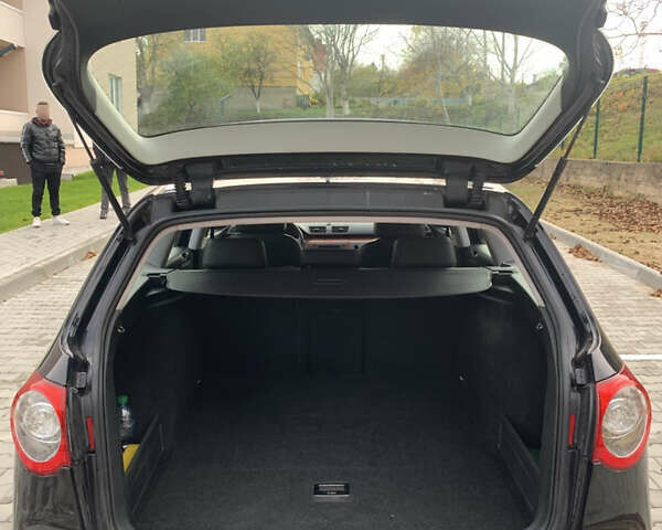 Черный Фольксваген Пассат, объемом двигателя 1.97 л и пробегом 274 тыс. км за 6500 $, фото 9 на Automoto.ua