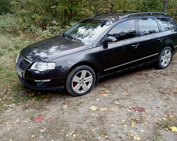 Черный Фольксваген Пассат, объемом двигателя 1.97 л и пробегом 255 тыс. км за 6400 $, фото 2 на Automoto.ua