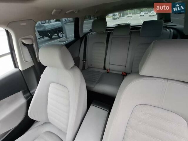 Черный Фольксваген Пассат, объемом двигателя 1.97 л и пробегом 400 тыс. км за 6200 $, фото 16 на Automoto.ua