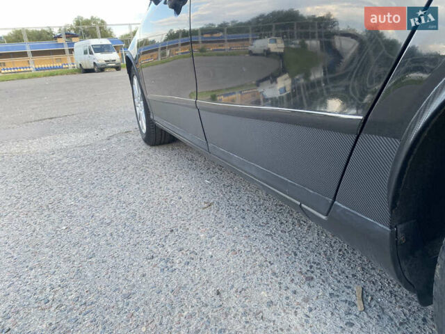 Черный Фольксваген Пассат, объемом двигателя 2 л и пробегом 241 тыс. км за 6000 $, фото 5 на Automoto.ua