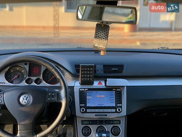Черный Фольксваген Пассат, объемом двигателя 1.97 л и пробегом 325 тыс. км за 6200 $, фото 13 на Automoto.ua