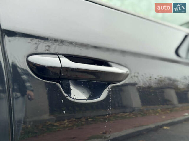 Черный Фольксваген Пассат, объемом двигателя 1.9 л и пробегом 438 тыс. км за 5950 $, фото 12 на Automoto.ua