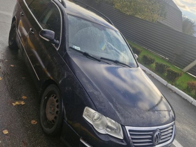 Черный Фольксваген Пассат, объемом двигателя 2 л и пробегом 321 тыс. км за 1400 $, фото 5 на Automoto.ua