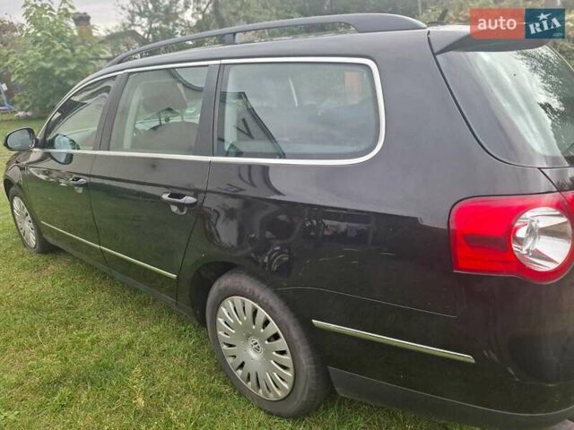 Черный Фольксваген Пассат, объемом двигателя 1.97 л и пробегом 340 тыс. км за 6100 $, фото 4 на Automoto.ua