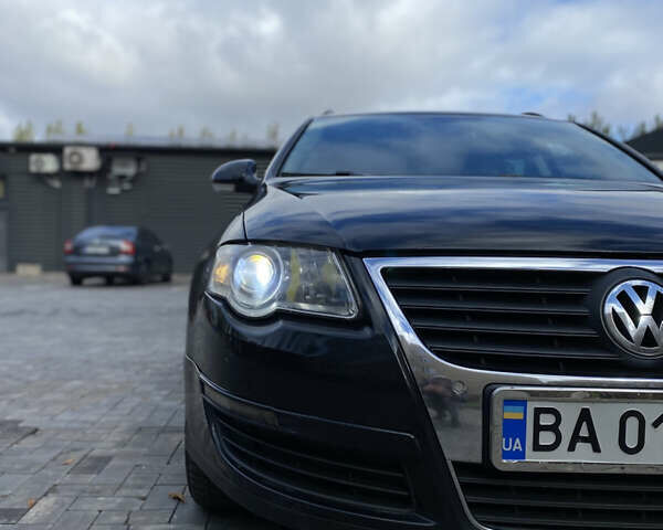 Черный Фольксваген Пассат, объемом двигателя 1.97 л и пробегом 317 тыс. км за 6450 $, фото 14 на Automoto.ua