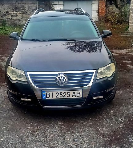 Черный Фольксваген Пассат, объемом двигателя 2 л и пробегом 235 тыс. км за 5500 $, фото 1 на Automoto.ua