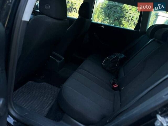 Черный Фольксваген Пассат, объемом двигателя 1.6 л и пробегом 270 тыс. км за 5200 $, фото 22 на Automoto.ua