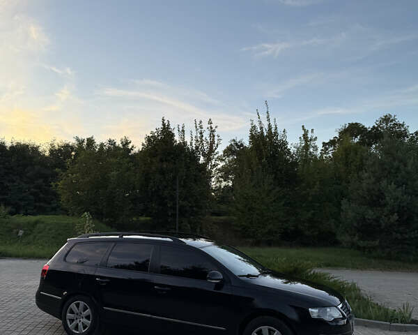 Черный Фольксваген Пассат, объемом двигателя 1.97 л и пробегом 300 тыс. км за 5700 $, фото 4 на Automoto.ua