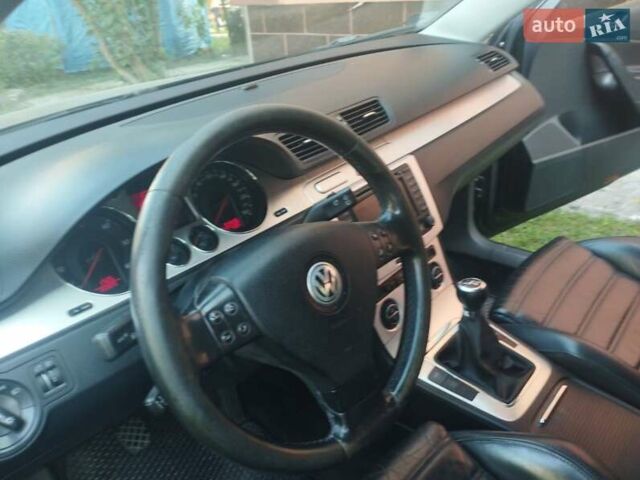 Черный Фольксваген Пассат, объемом двигателя 2 л и пробегом 370 тыс. км за 6700 $, фото 15 на Automoto.ua