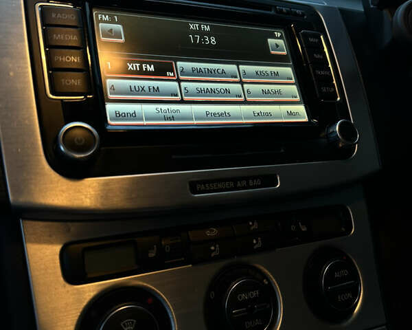 Черный Фольксваген Пассат, объемом двигателя 1.98 л и пробегом 267 тыс. км за 5000 $, фото 7 на Automoto.ua