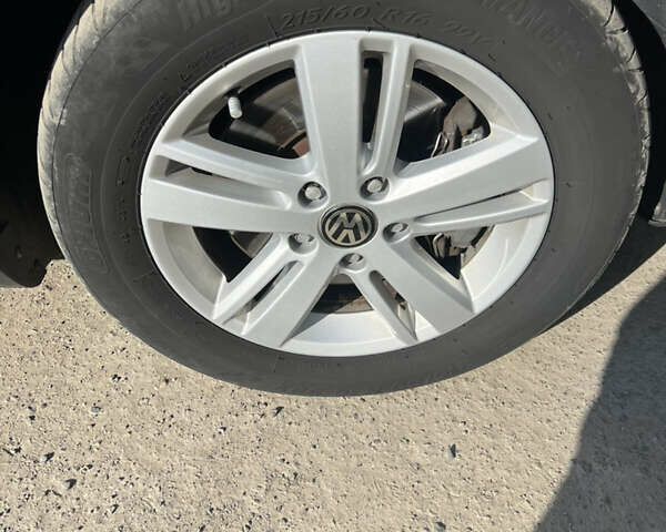 Чорний Фольксваген Пассат, об'ємом двигуна 1.97 л та пробігом 282 тис. км за 6350 $, фото 12 на Automoto.ua