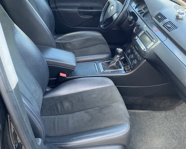 Черный Фольксваген Пассат, объемом двигателя 2 л и пробегом 241 тыс. км за 6000 $, фото 7 на Automoto.ua