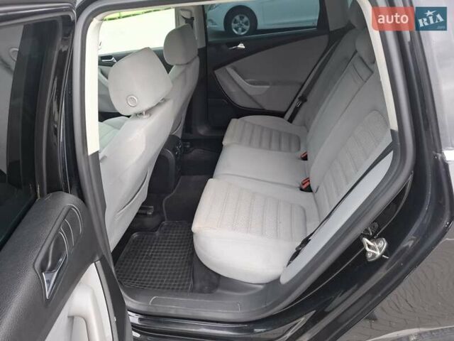 Черный Фольксваген Пассат, объемом двигателя 1.97 л и пробегом 400 тыс. км за 6200 $, фото 17 на Automoto.ua