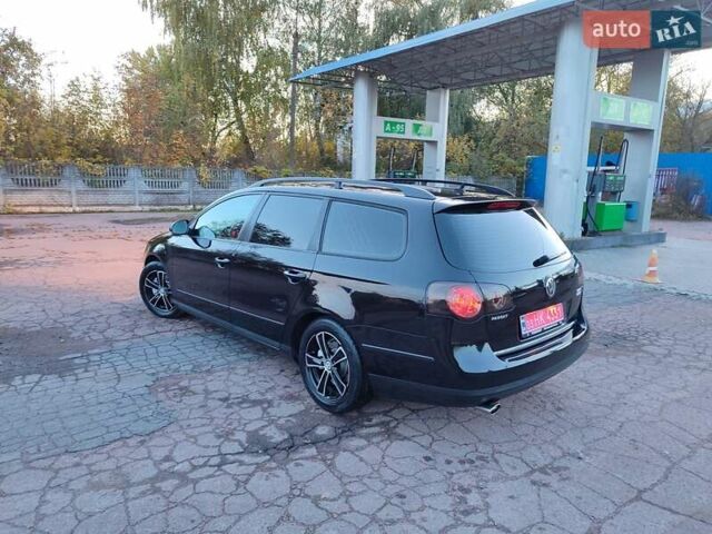 Черный Фольксваген Пассат, объемом двигателя 1.6 л и пробегом 243 тыс. км за 6699 $, фото 16 на Automoto.ua