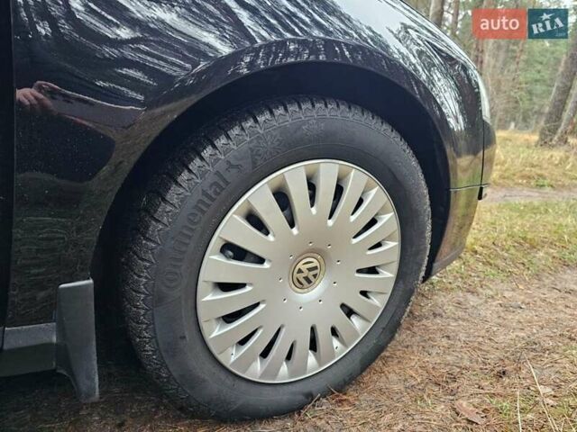 Черный Фольксваген Пассат, объемом двигателя 1.97 л и пробегом 399 тыс. км за 6500 $, фото 17 на Automoto.ua