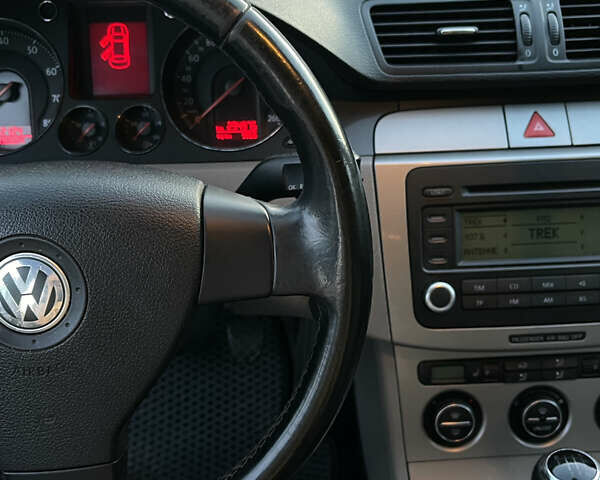 Чорний Фольксваген Пассат, об'ємом двигуна 1.6 л та пробігом 300 тис. км за 5700 $, фото 15 на Automoto.ua