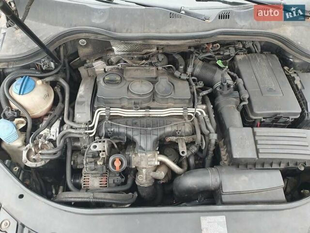 Черный Фольксваген Пассат, объемом двигателя 1.97 л и пробегом 250 тыс. км за 3999 $, фото 23 на Automoto.ua