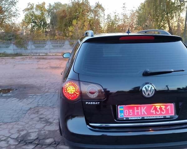 Черный Фольксваген Пассат, объемом двигателя 1.6 л и пробегом 243 тыс. км за 6799 $, фото 18 на Automoto.ua