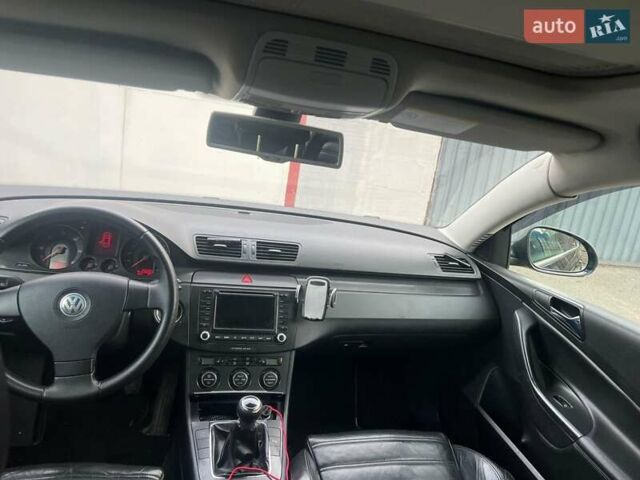 Чорний Фольксваген Пассат, об'ємом двигуна 2 л та пробігом 253 тис. км за 5000 $, фото 5 на Automoto.ua
