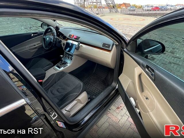 Черный Фольксваген Пассат, объемом двигателя 1.6 л и пробегом 220 тыс. км за 6000 $, фото 10 на Automoto.ua