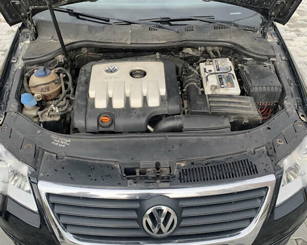 Черный Фольксваген Пассат, объемом двигателя 1.97 л и пробегом 274 тыс. км за 6500 $, фото 7 на Automoto.ua