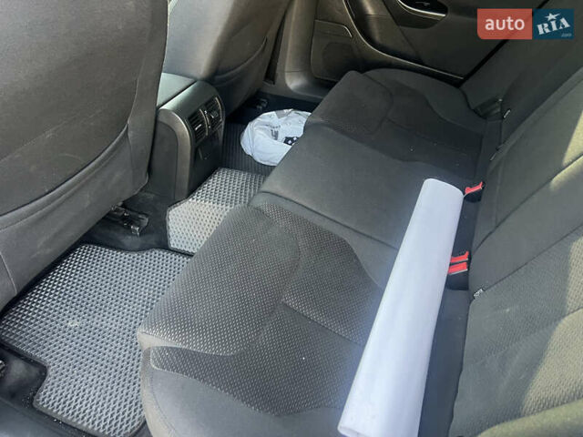 Чорний Фольксваген Пассат, об'ємом двигуна 1.97 л та пробігом 282 тис. км за 6350 $, фото 5 на Automoto.ua