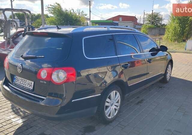 Черный Фольксваген Пассат, объемом двигателя 1.97 л и пробегом 351 тыс. км за 6250 $, фото 4 на Automoto.ua